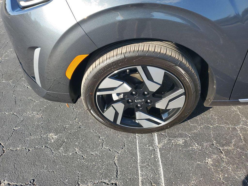 used 2025 Kia Soul car, priced at $22,799