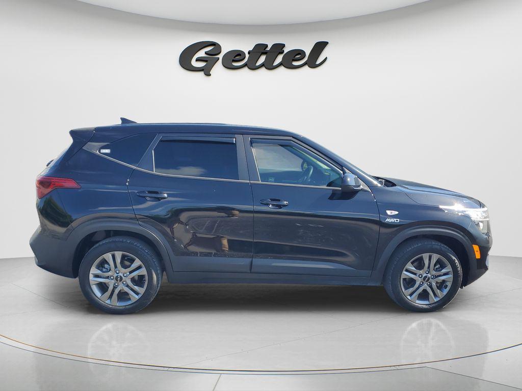 used 2022 Kia Seltos car, priced at $16,555