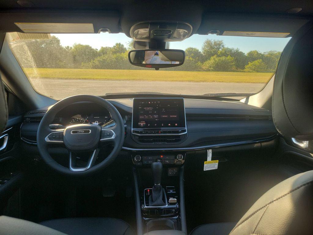 new 2026 Jeep Compass car, priced at $25,237