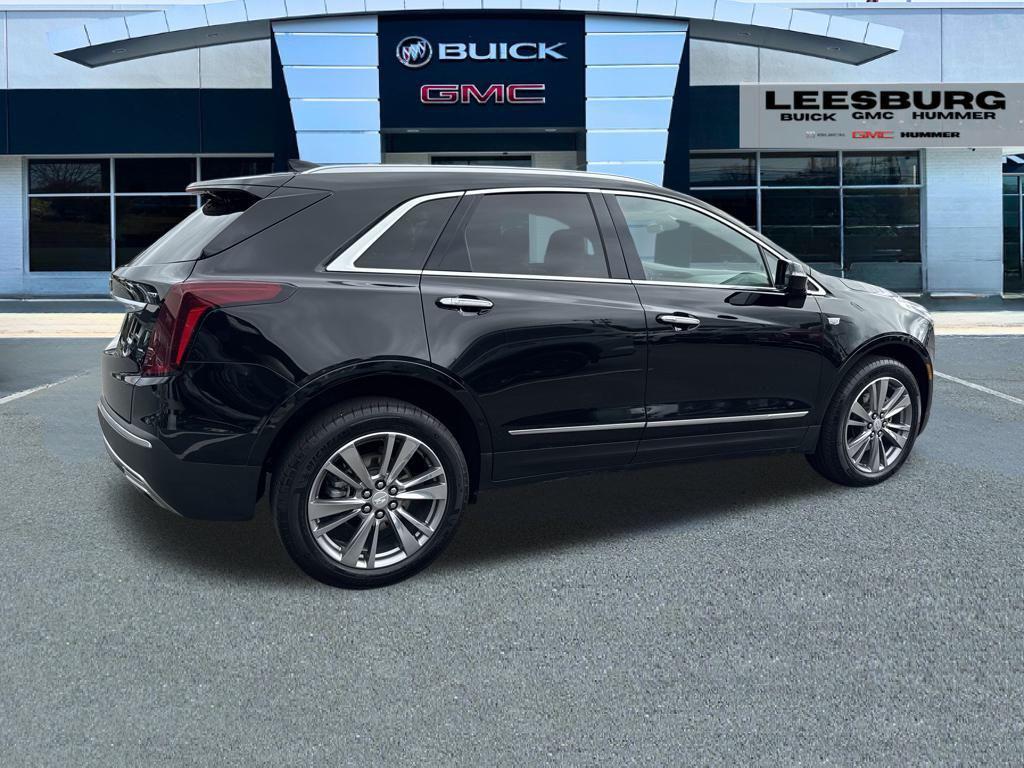 used 2025 Cadillac XT5 car, priced at $38,418