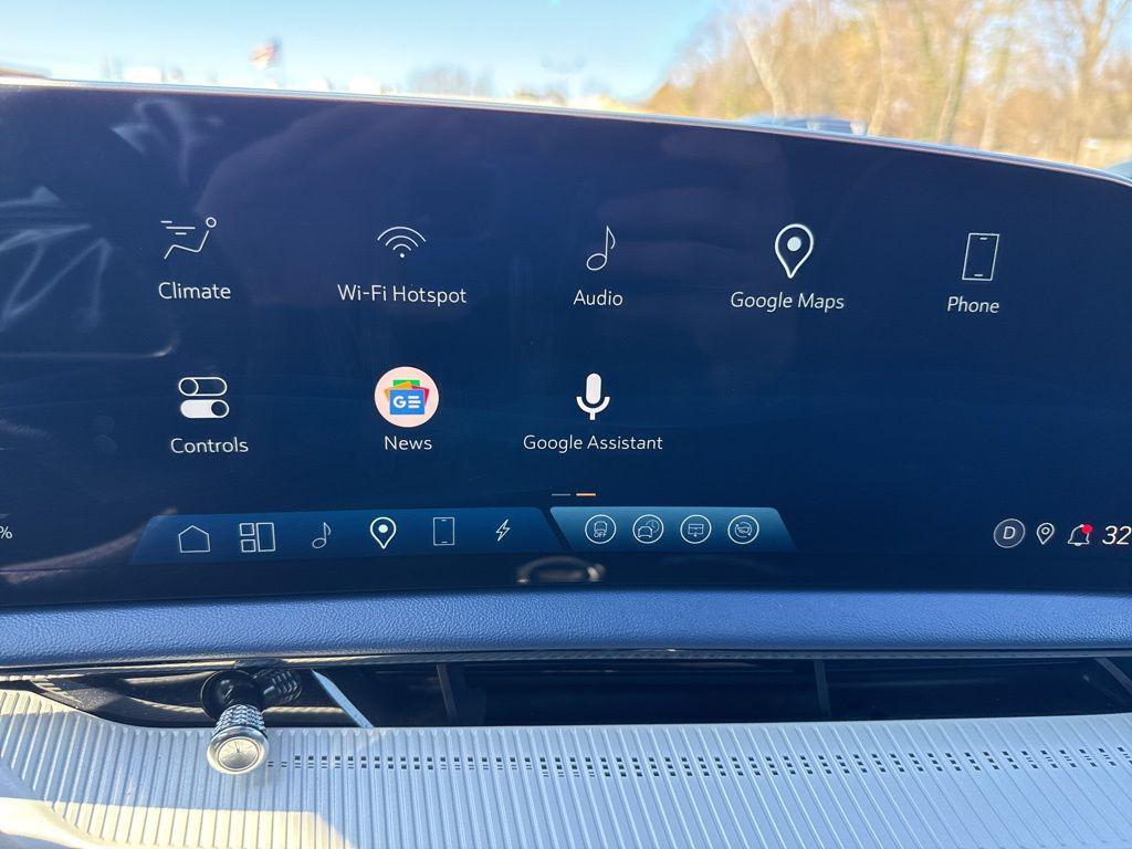 used 2025 Cadillac OPTIQ car, priced at $45,523