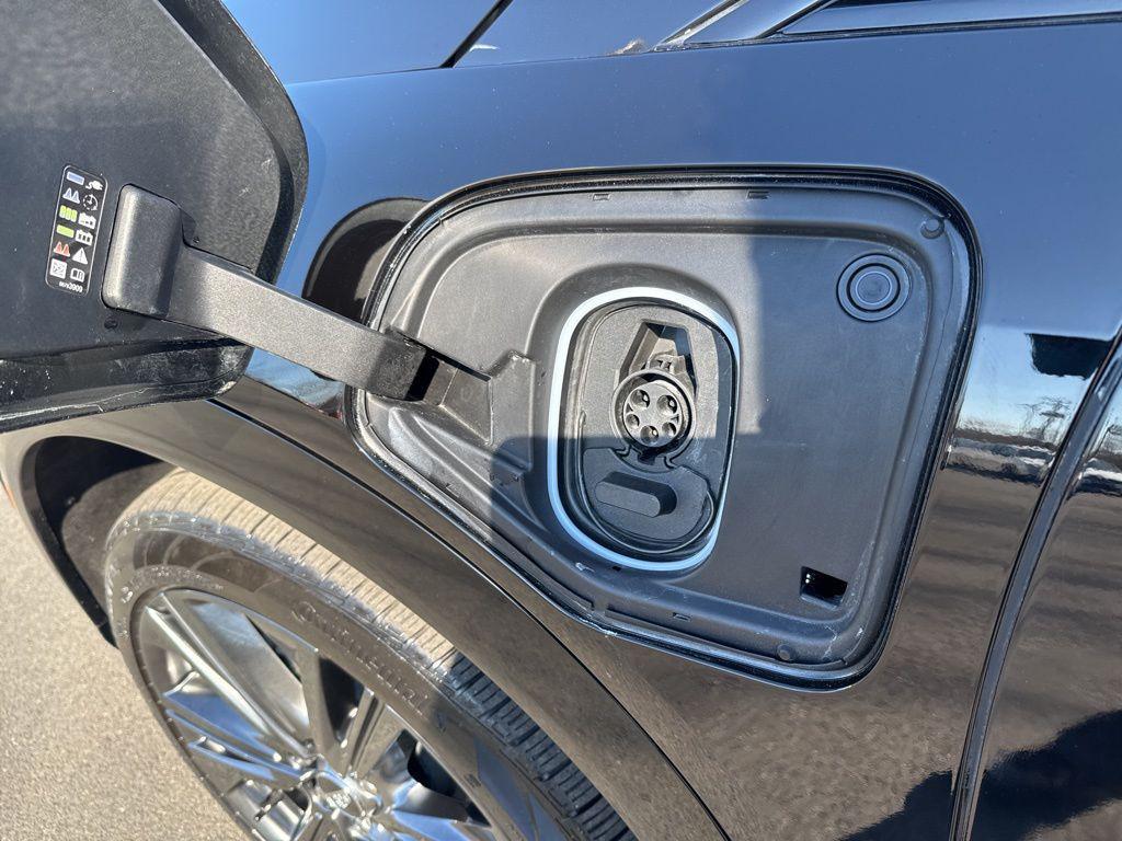 used 2025 Cadillac OPTIQ car, priced at $45,523