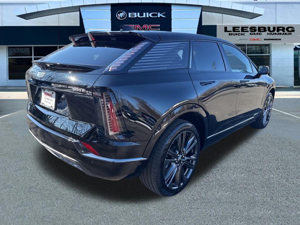 used 2025 Cadillac OPTIQ car, priced at $45,523