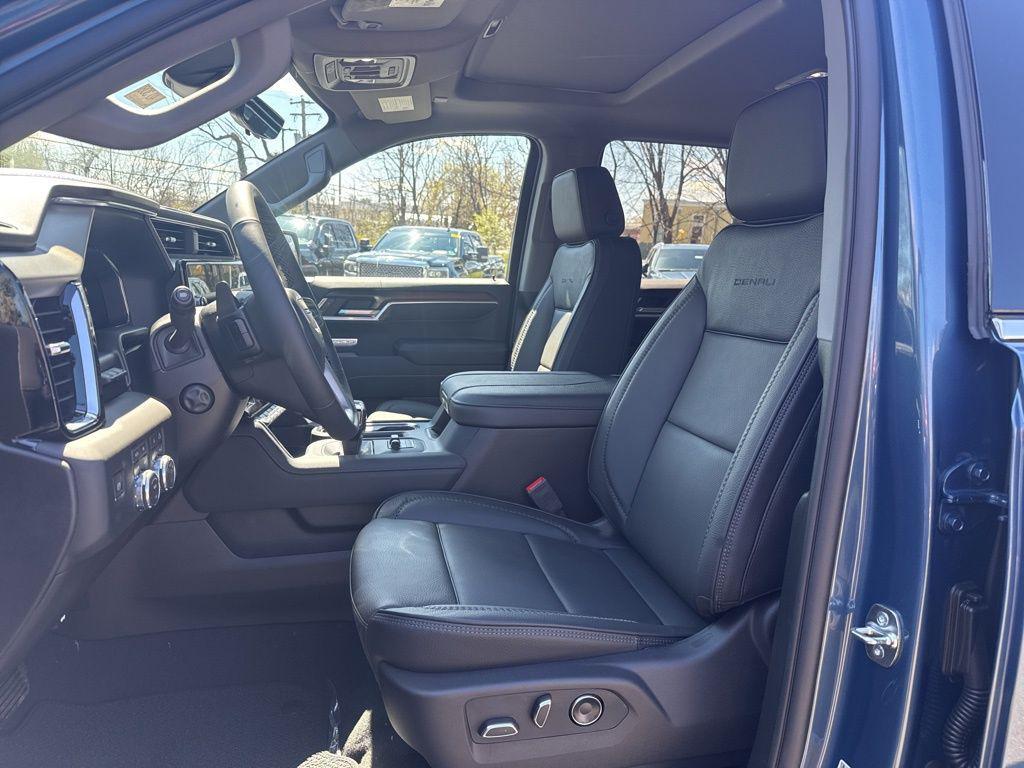 new 2026 GMC Sierra 1500 car, priced at $75,445