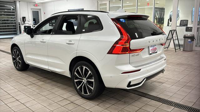 used 2023 Volvo XC60 car, priced at $31,700