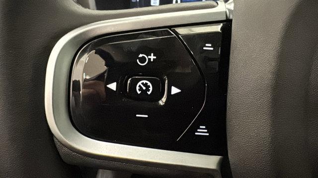 new 2026 Volvo XC90 Plug-In Hybrid car, priced at $85,625