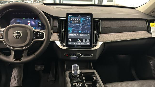 new 2026 Volvo XC90 Plug-In Hybrid car, priced at $85,625