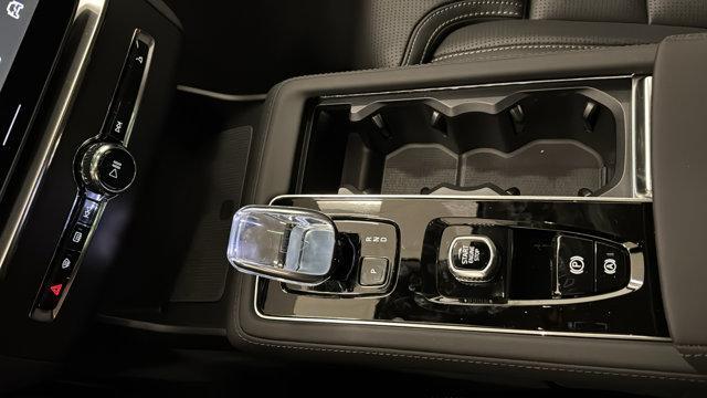 new 2026 Volvo XC90 Plug-In Hybrid car, priced at $85,625