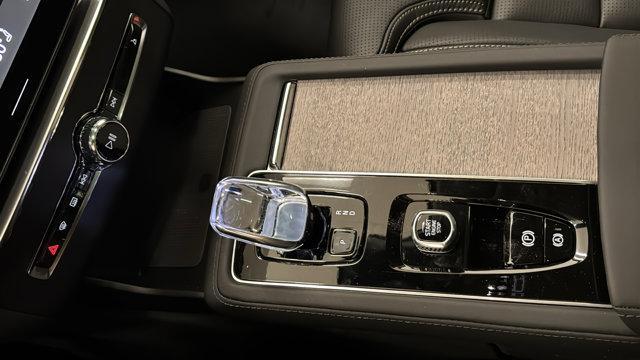 new 2026 Volvo XC90 Plug-In Hybrid car, priced at $85,745