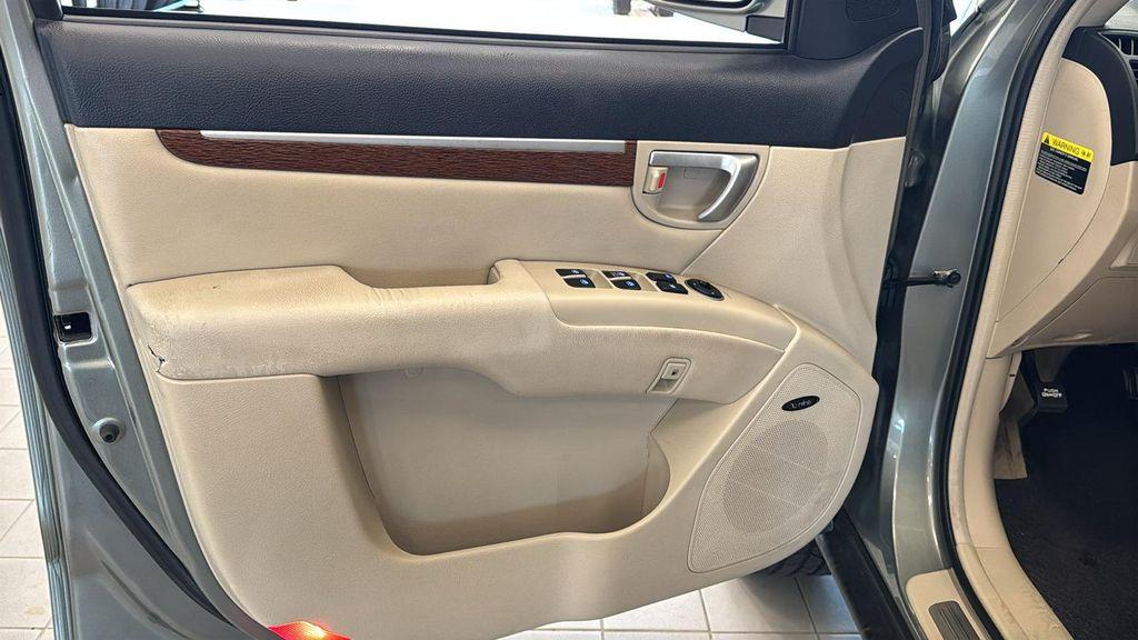 used 2009 Hyundai Santa Fe car, priced at $8,212