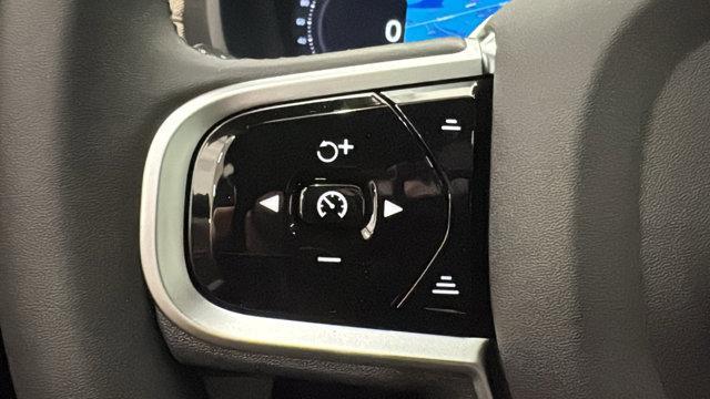 new 2026 Volvo XC90 Plug-In Hybrid car, priced at $85,732