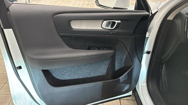 used 2023 Volvo XC40 car, priced at $23,700