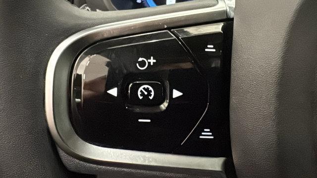 used 2023 Volvo XC60 car, priced at $31,100