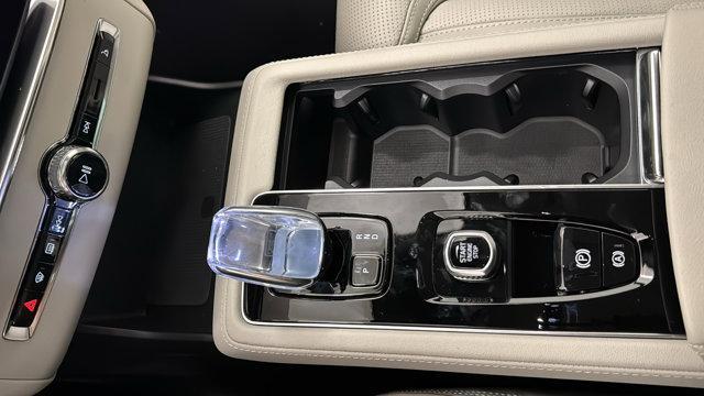 new 2026 Volvo XC90 Plug-In Hybrid car, priced at $85,625