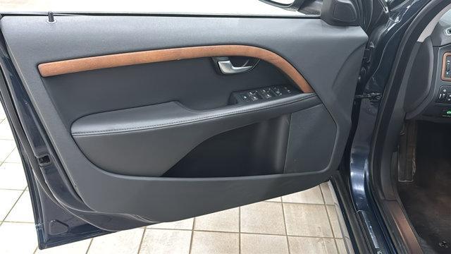 used 2010 Volvo S80 car, priced at $6,300