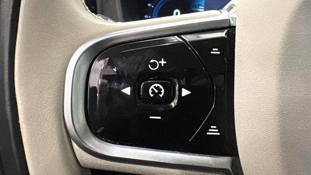 used 2023 Volvo XC60 car, priced at $31,700