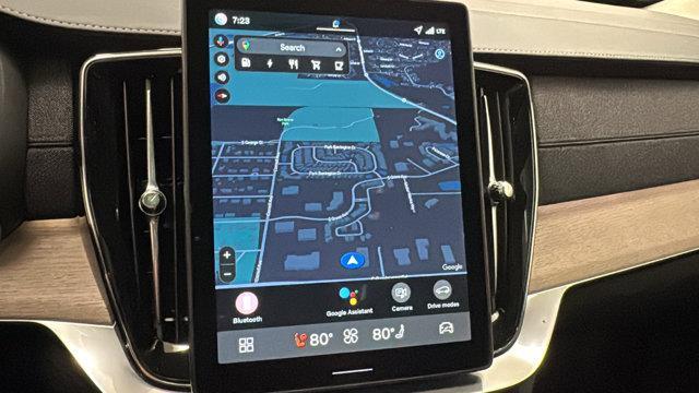 new 2026 Volvo XC90 Plug-In Hybrid car, priced at $81,875