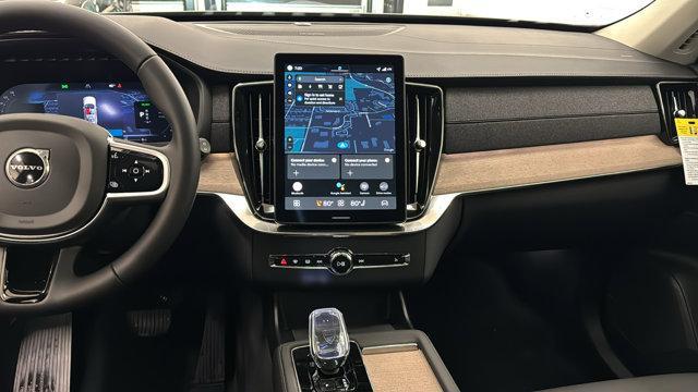 new 2026 Volvo XC90 Plug-In Hybrid car, priced at $81,875