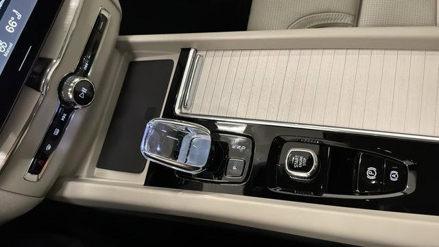 new 2026 Volvo XC60 car, priced at $63,935