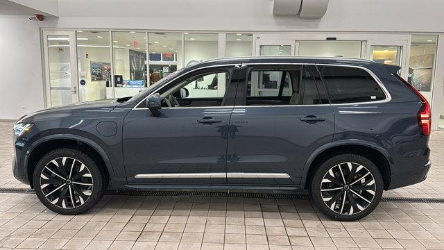 new 2026 Volvo XC90 Plug-In Hybrid car, priced at $85,745