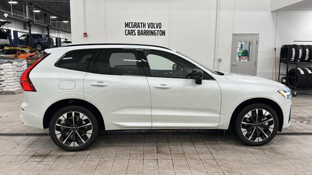 new 2026 Volvo XC60 Plug-In Hybrid car, priced at $69,285