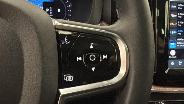 used 2024 Volvo XC60 car, priced at $33,312