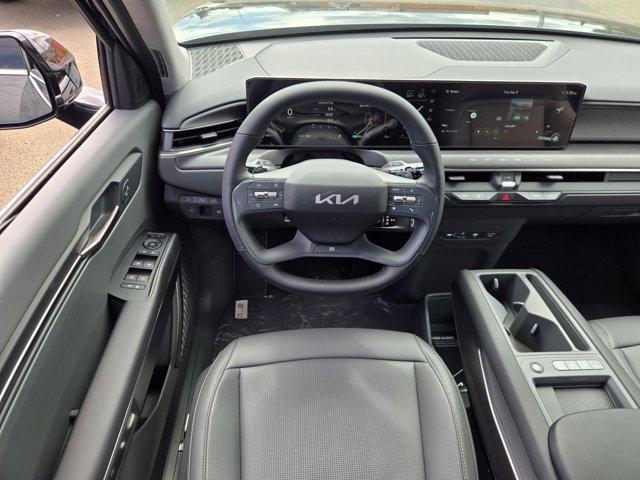 new 2026 Kia EV9 car, priced at $60,625