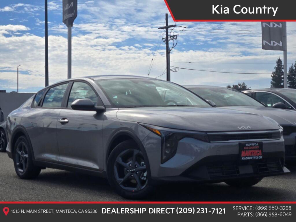 new 2026 Kia K4 car, priced at $24,675