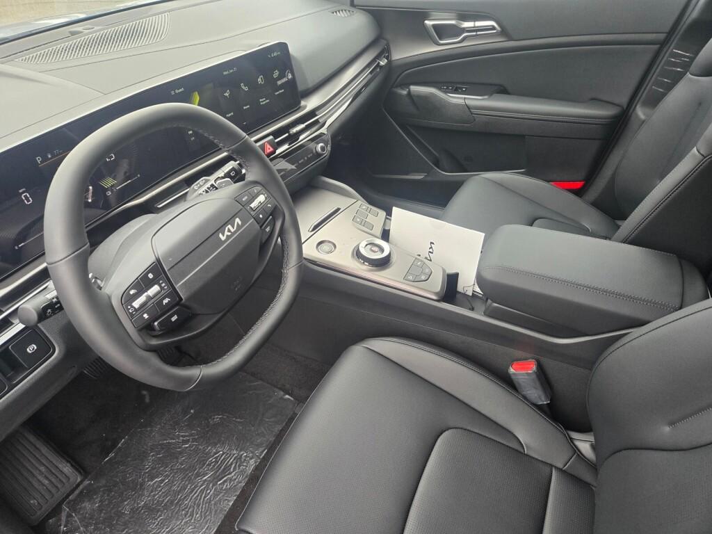 new 2026 Kia Sportage Hybrid car, priced at $35,925