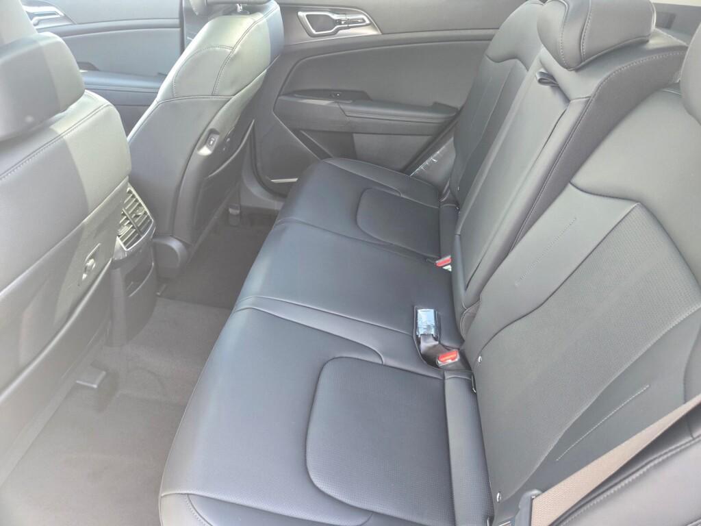 new 2026 Kia Sportage Hybrid car, priced at $36,420