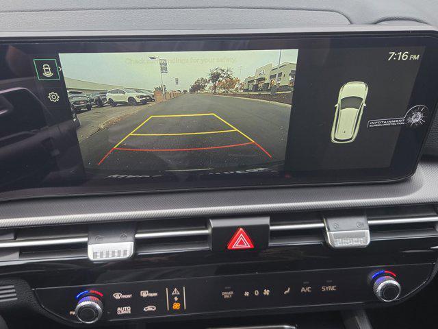 new 2026 Kia Sportage Hybrid car, priced at $32,620