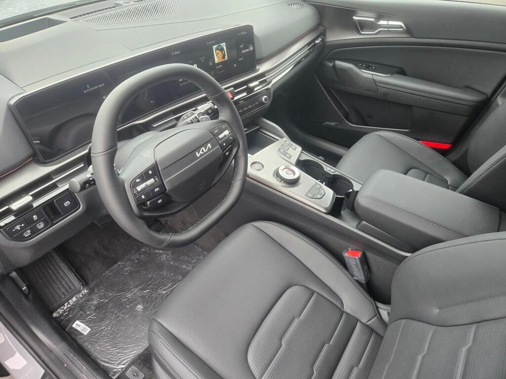 new 2026 Kia Sportage Hybrid car, priced at $43,650