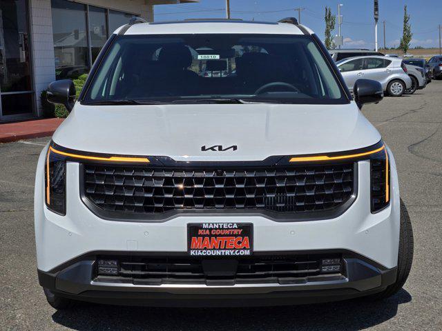 new 2026 Kia Carnival Hybrid car, priced at $55,350