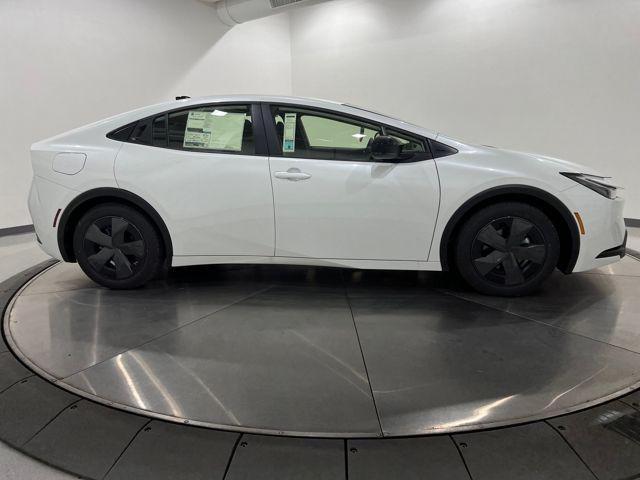 new 2026 Toyota Prius Plug-In Hybrid car, priced at $35,074