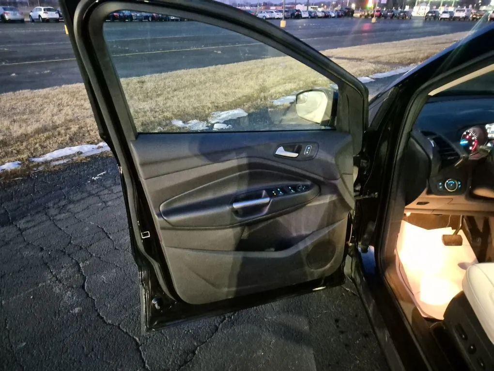 used 2018 Ford Escape car