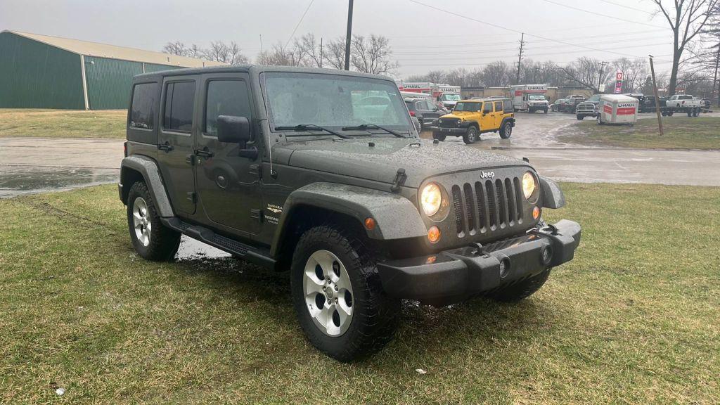 used 2015 Jeep Wrangler Unlimited car, priced at $12,500