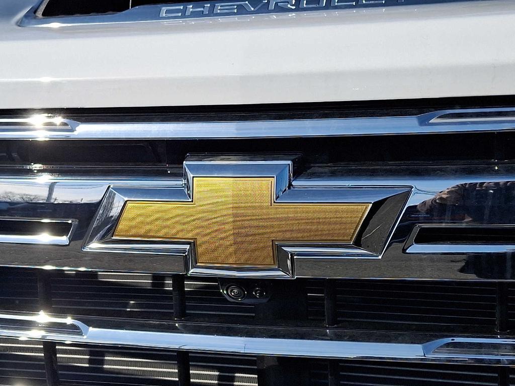 new 2026 Chevrolet Silverado 2500 car, priced at $85,397