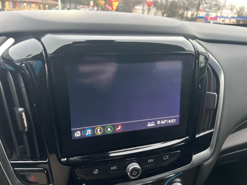 used 2021 Chevrolet Traverse car, priced at $25,532