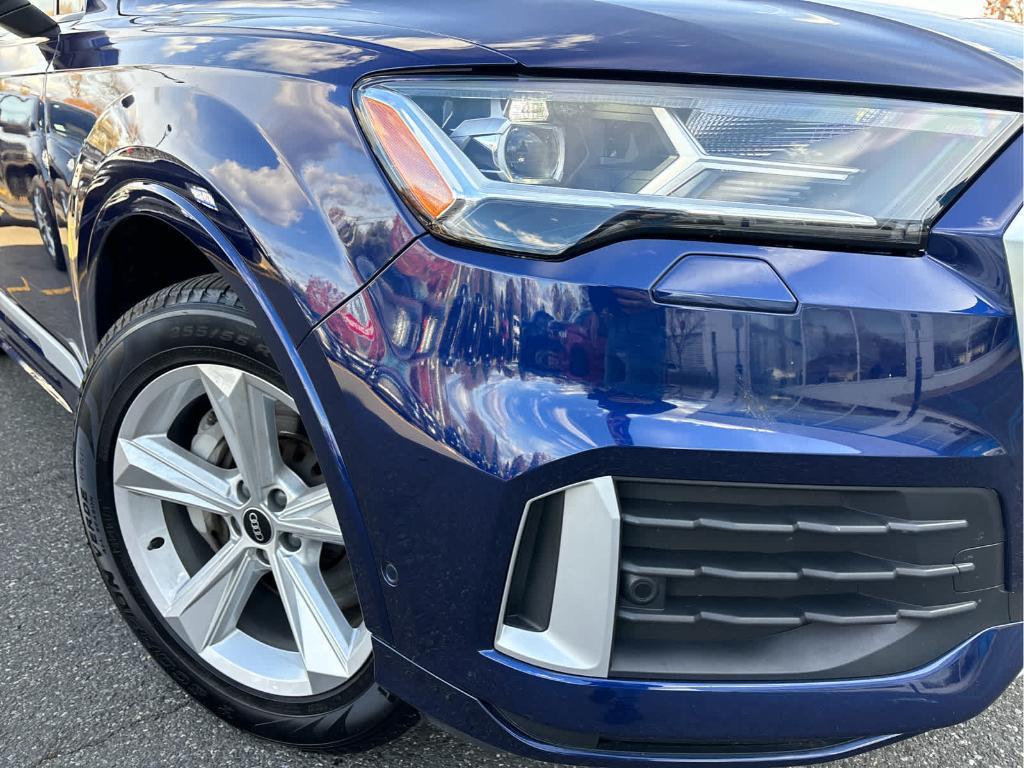 used 2022 Audi Q7 car, priced at $28,998