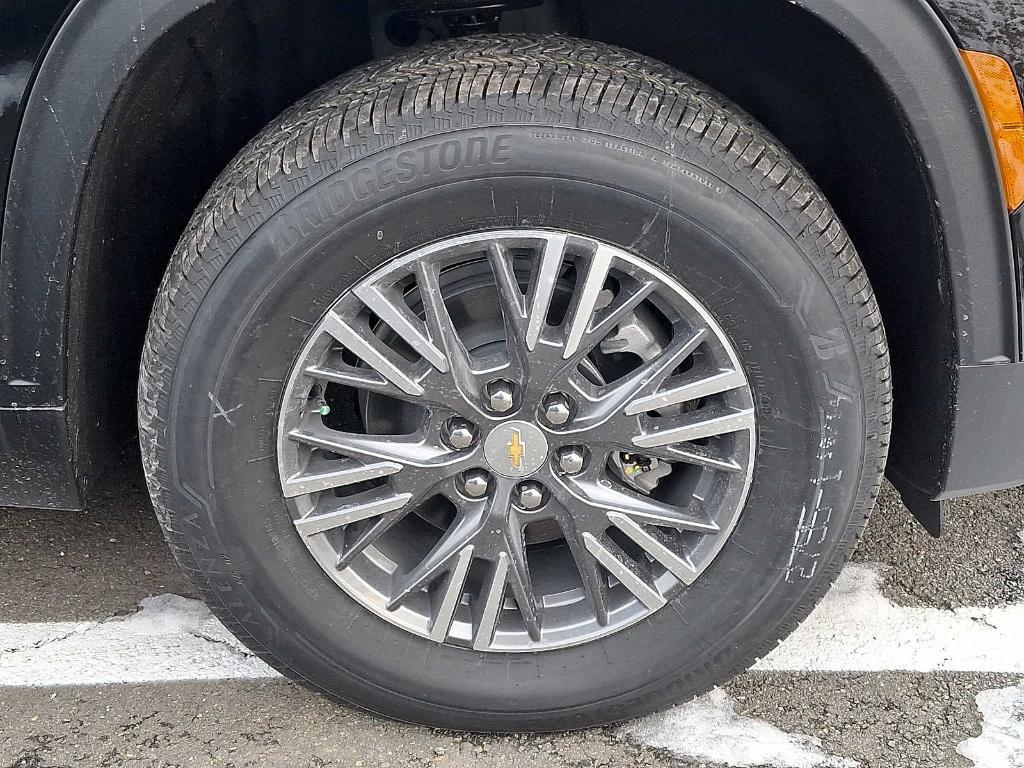 new 2026 Chevrolet Traverse car, priced at $42,783