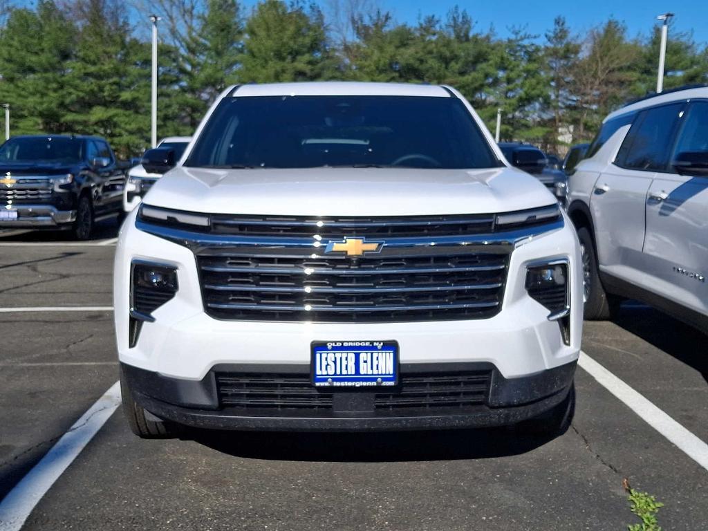 new 2026 Chevrolet Traverse car, priced at $44,083