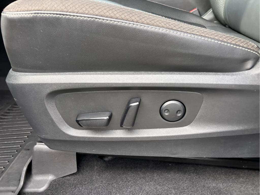 used 2022 Nissan Pathfinder car, priced at $28,545