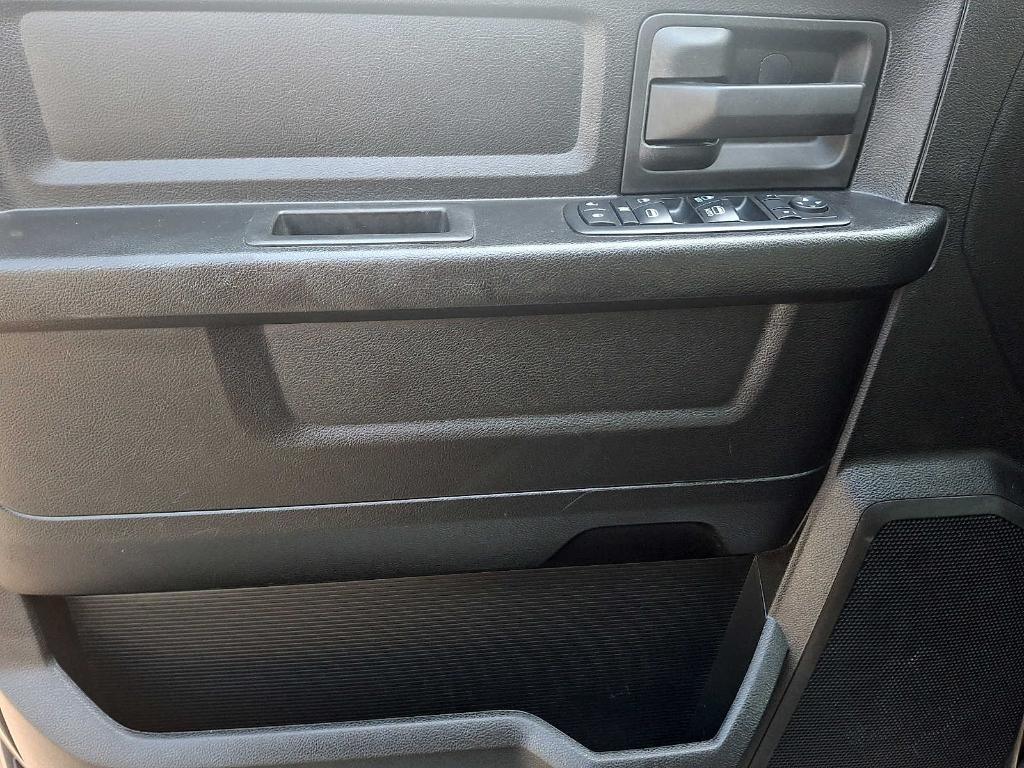 used 2019 Ram 1500 Classic car, priced at $22,638