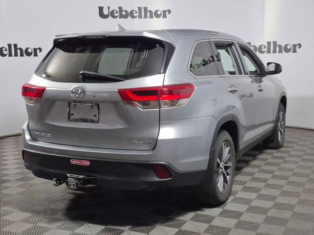 used 2019 Toyota Highlander car, priced at $21,920