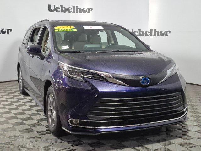 used 2023 Toyota Sienna car, priced at $34,933