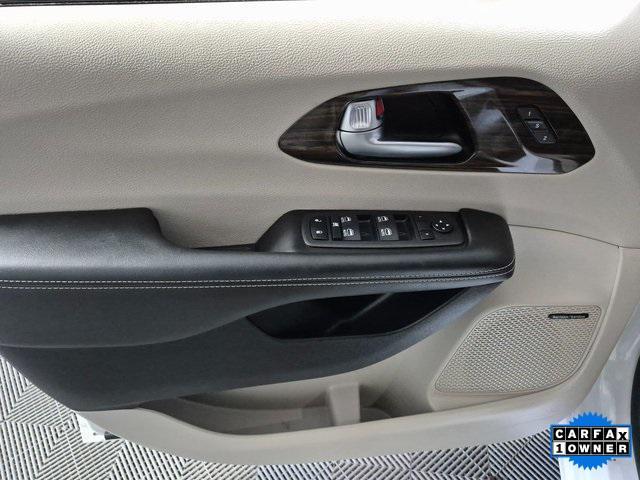 used 2022 Chrysler Pacifica car, priced at $32,329