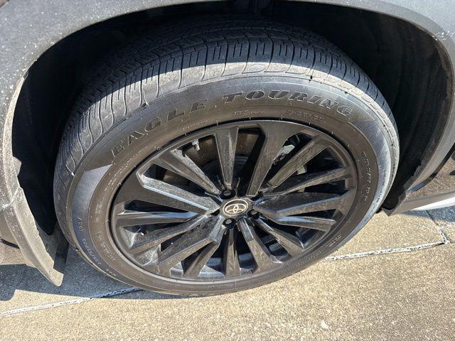 used 2023 Toyota Highlander car, priced at $39,938