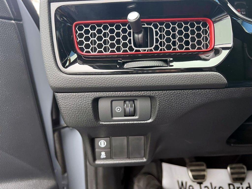 used 2024 Honda Civic Si car, priced at $28,995