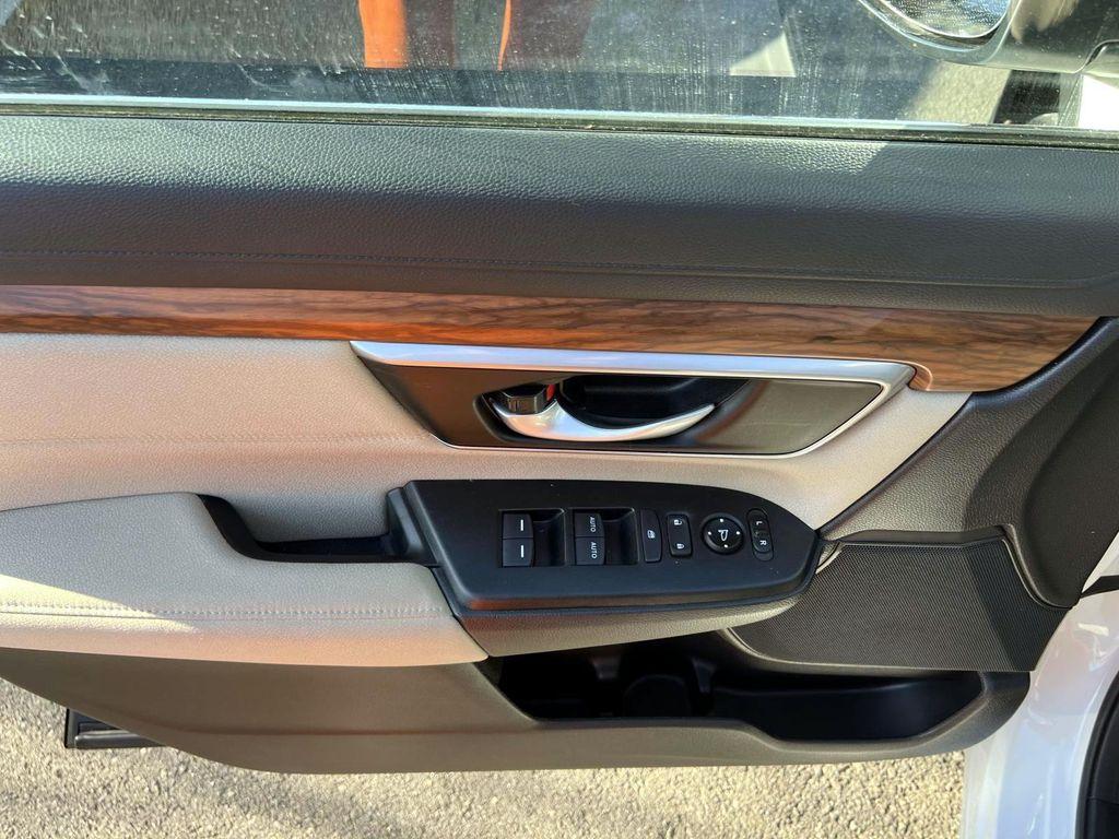used 2022 Honda CR-V car, priced at $28,995