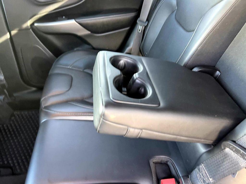 used 2019 Jeep Cherokee car, priced at $15,995